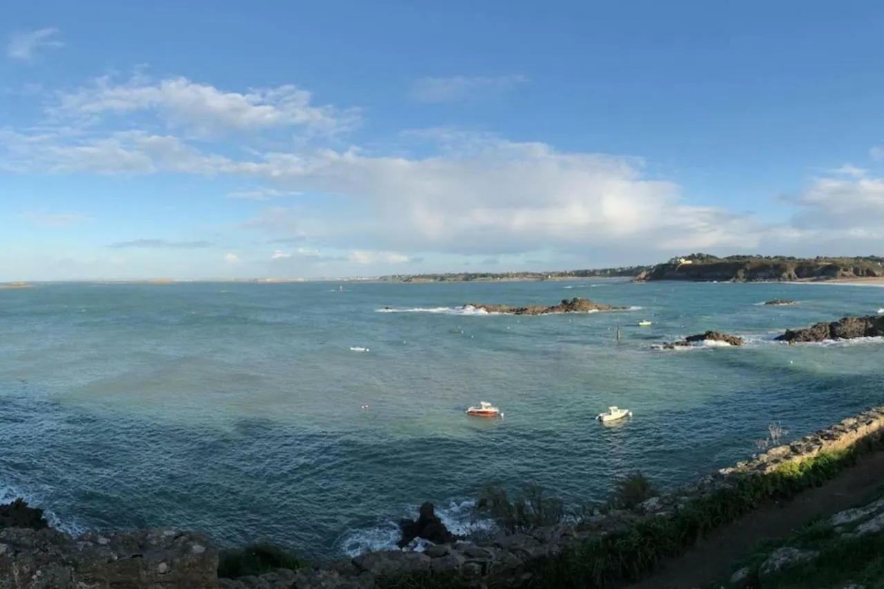 Διαμέρισμα Petit Havre De Paix Face A La Mer Lancieux